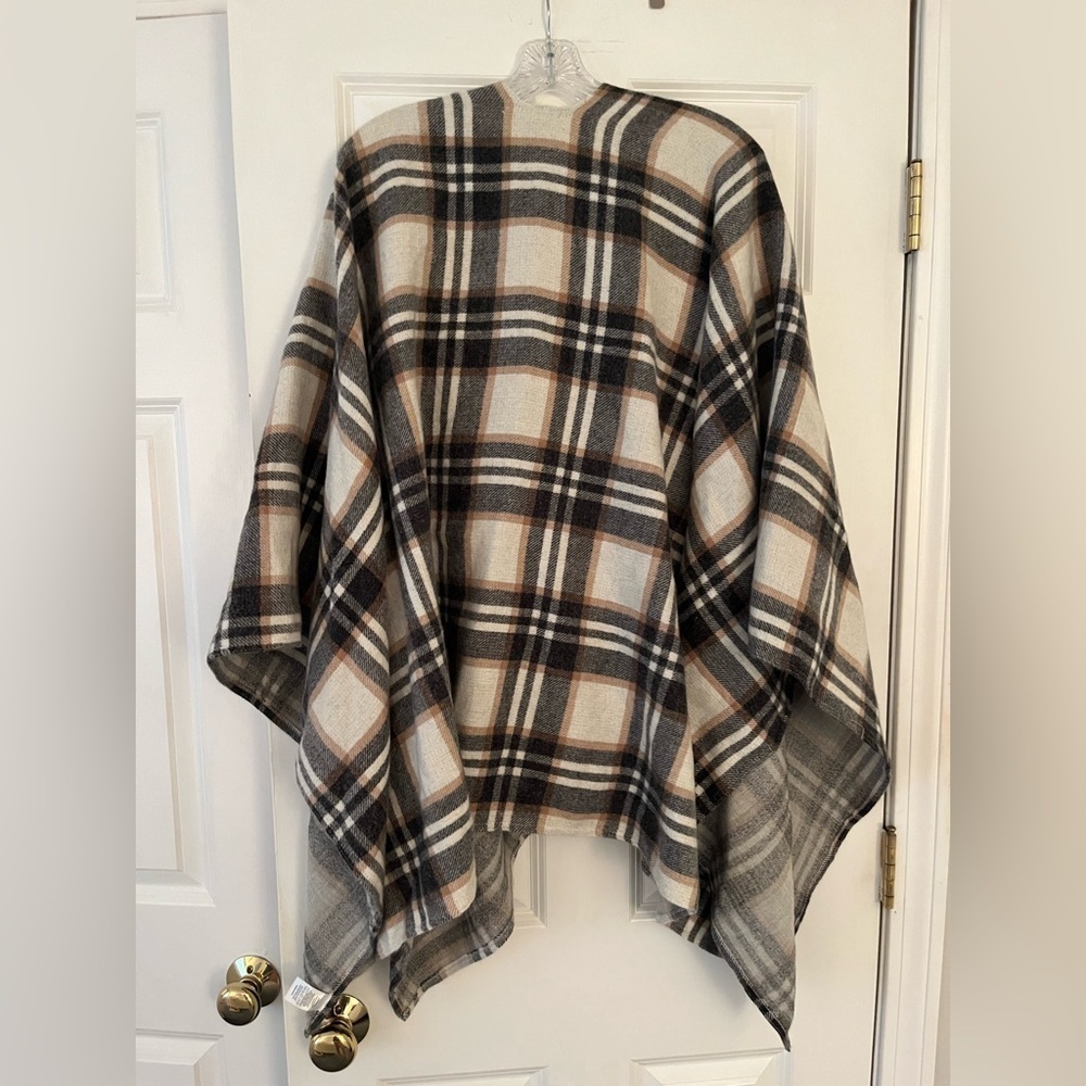 LOFT Plaid Sweater Wrap - Picture 6 of 8